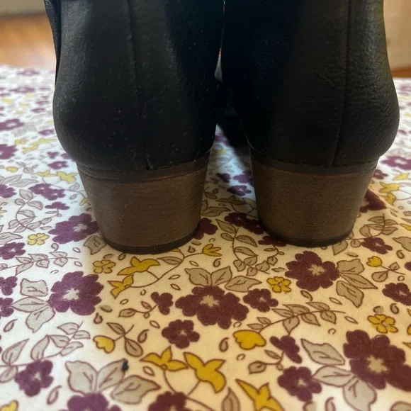 STYLE & COMPANY Womens Black Almond Toe Block Heel Slip On Booties 9.5 M - Picture 4 of 8